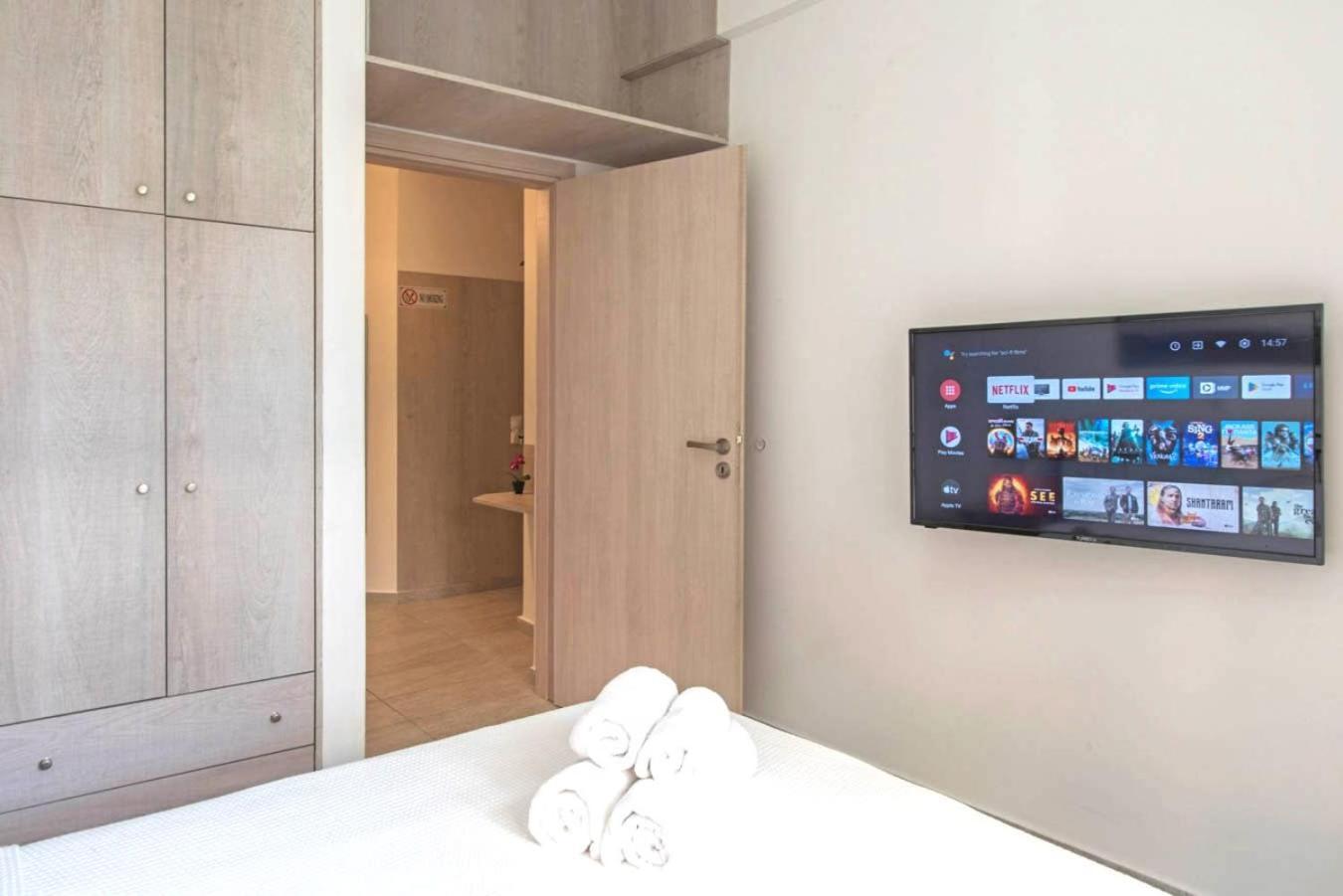 Lovely In The Center Of Apartment *